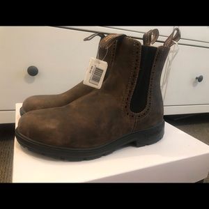 refurbished blundstones